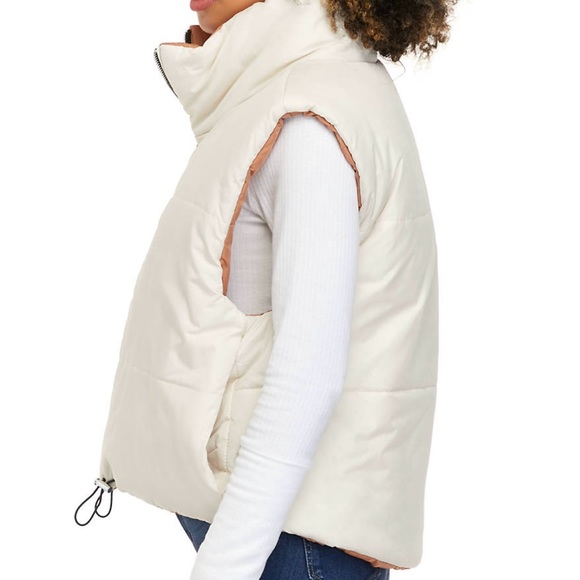 Cozy Reversible Puffer Vest Sleeveless Jacket Womens Medium Beige Tan Trendy New - Picture 11 of 15